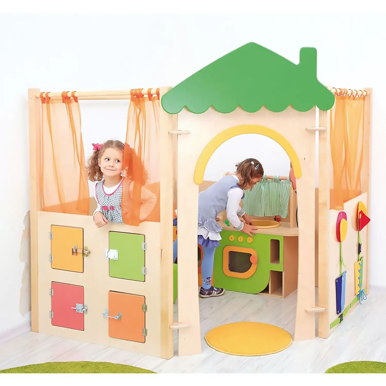 Grande Angolo Gioco “Casa Nel Giardino” – Scuola dell’Infanzia e Nido - Angoli gioco e relax