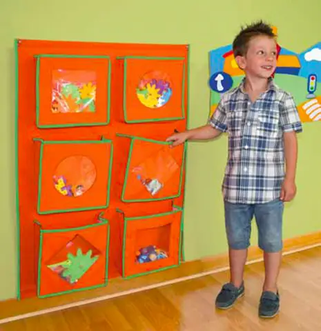 6 Pockets Wall Panel