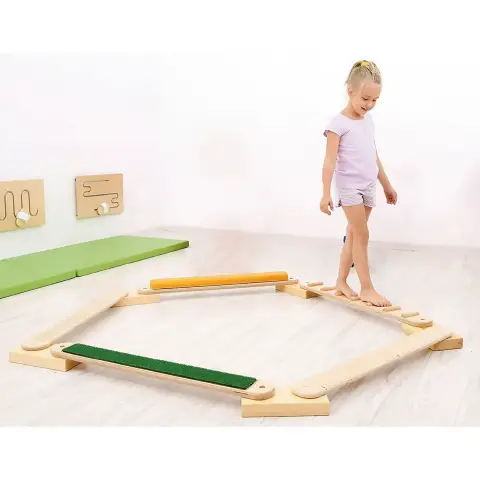 Percorso di Equilibrio Sensoriale Moba – 5 Assi + 5 Basi