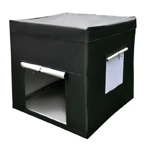 Camera Oscura – 110x110 cm