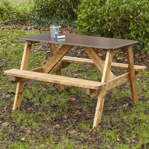 Tavolo con Piano Scrivibile con Gessetti e Panche Integrate, Legno da Esterno