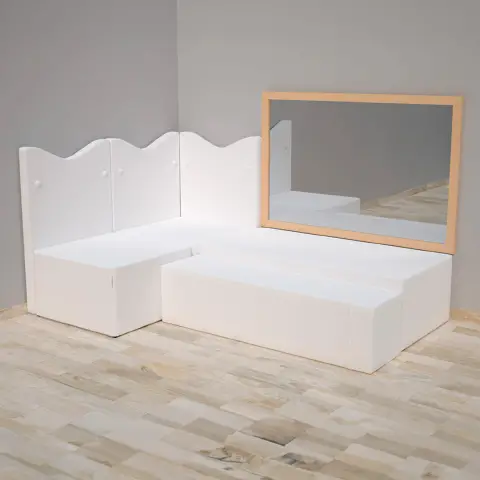 Composizione Modulare di Pouf Bianchi con Specchio - Set Base