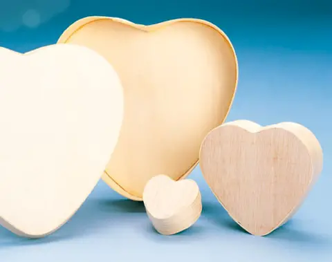 Set di Scatole in Legno di Balsa a Forma di Cuore - 5 Pezzi (Diametri da 65 mm a 150 mm)