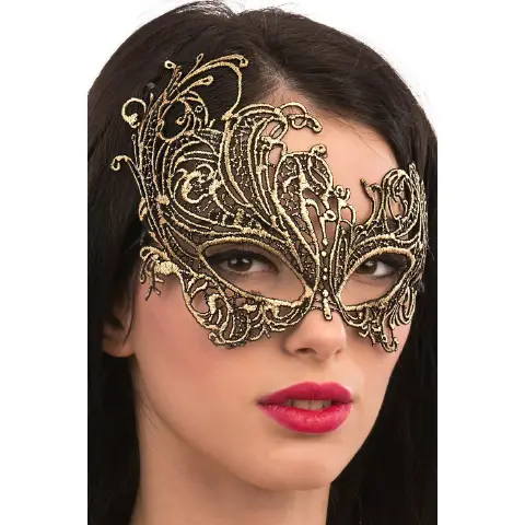 Gold Mask in Macrame Fabric