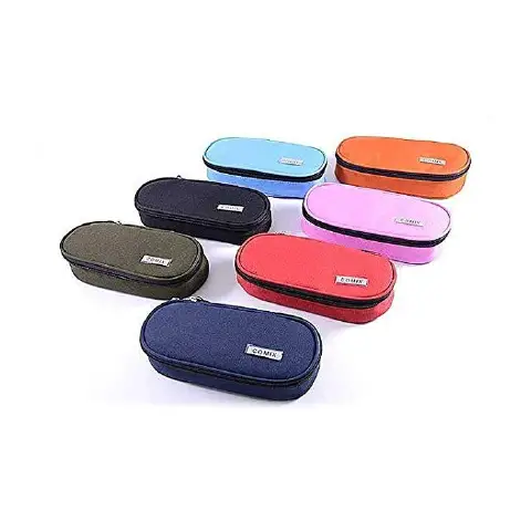 Comix Oval Organized Monochrome Pouch