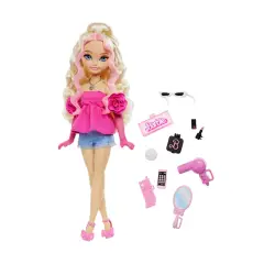 Barbie Dream Besties Malibu Articulated Doll + Make-Up Accessories